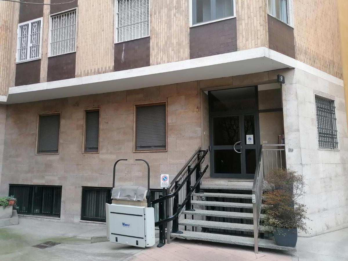 Guest House Giacosa Milano Dış mekan fotoğraf